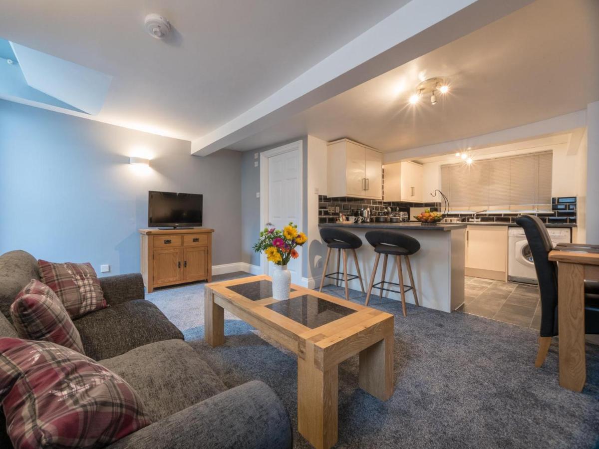 Southernhay Basement Apartment Exeter Exterior foto